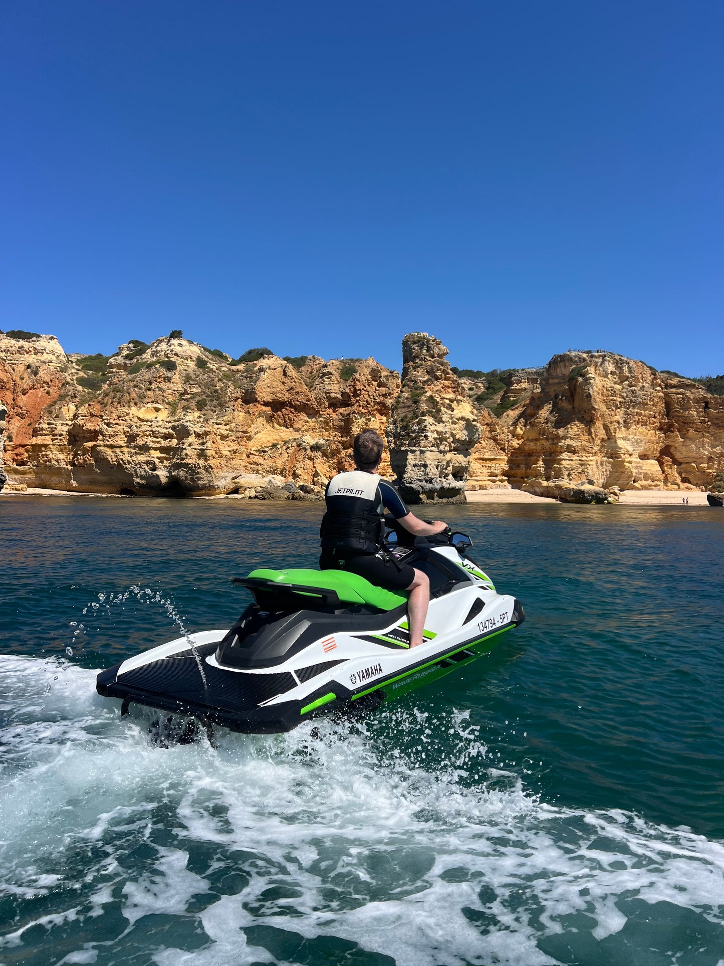 Jet Ski Sans Permis – Prenez le contrôle du fun !